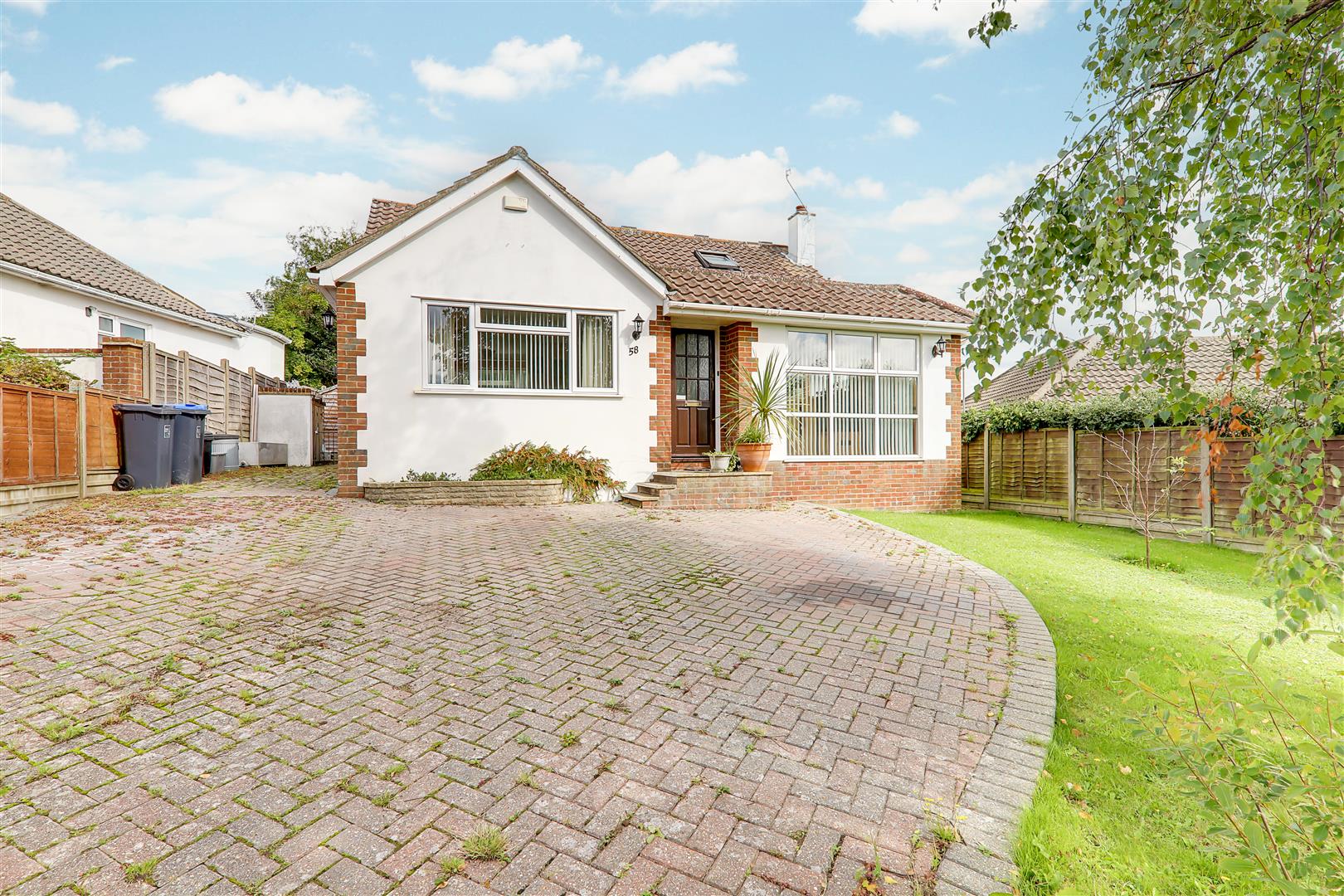 Chalet - Detached | Hayling Rise, Worthing | For Sale